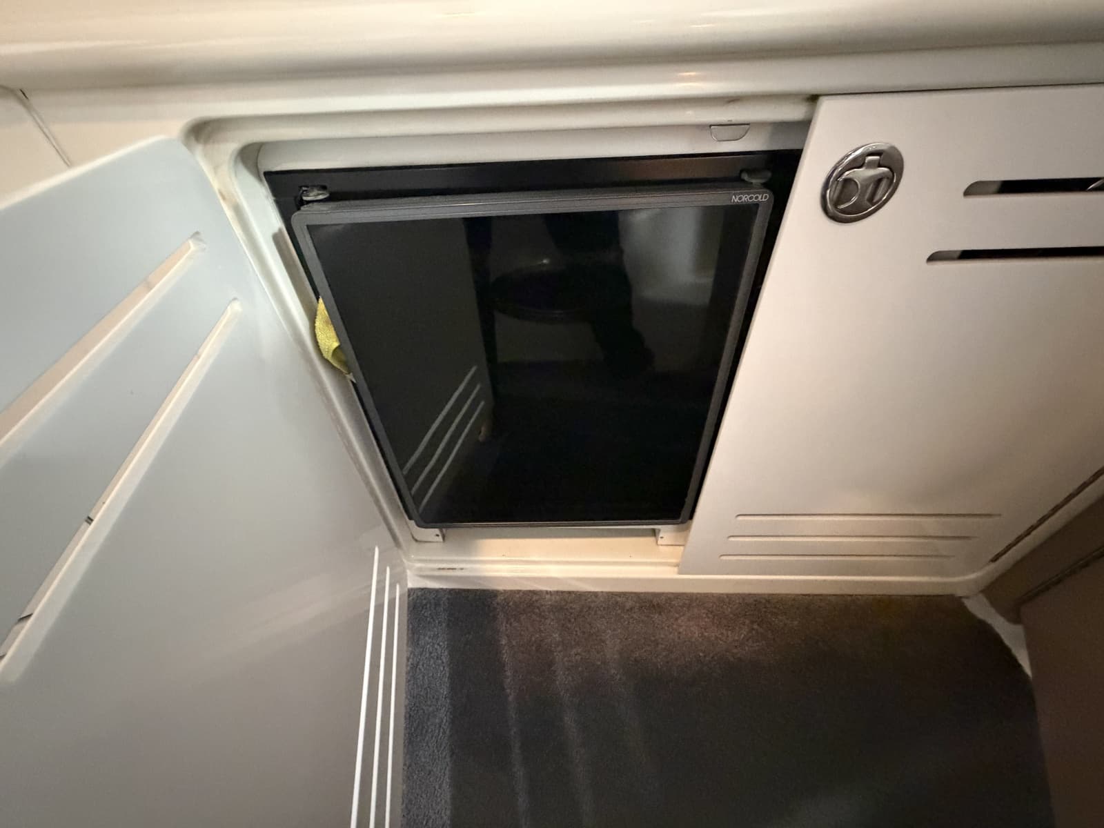 2001 Sea Ray 510 Sundancer 800 CAT - Photo 18