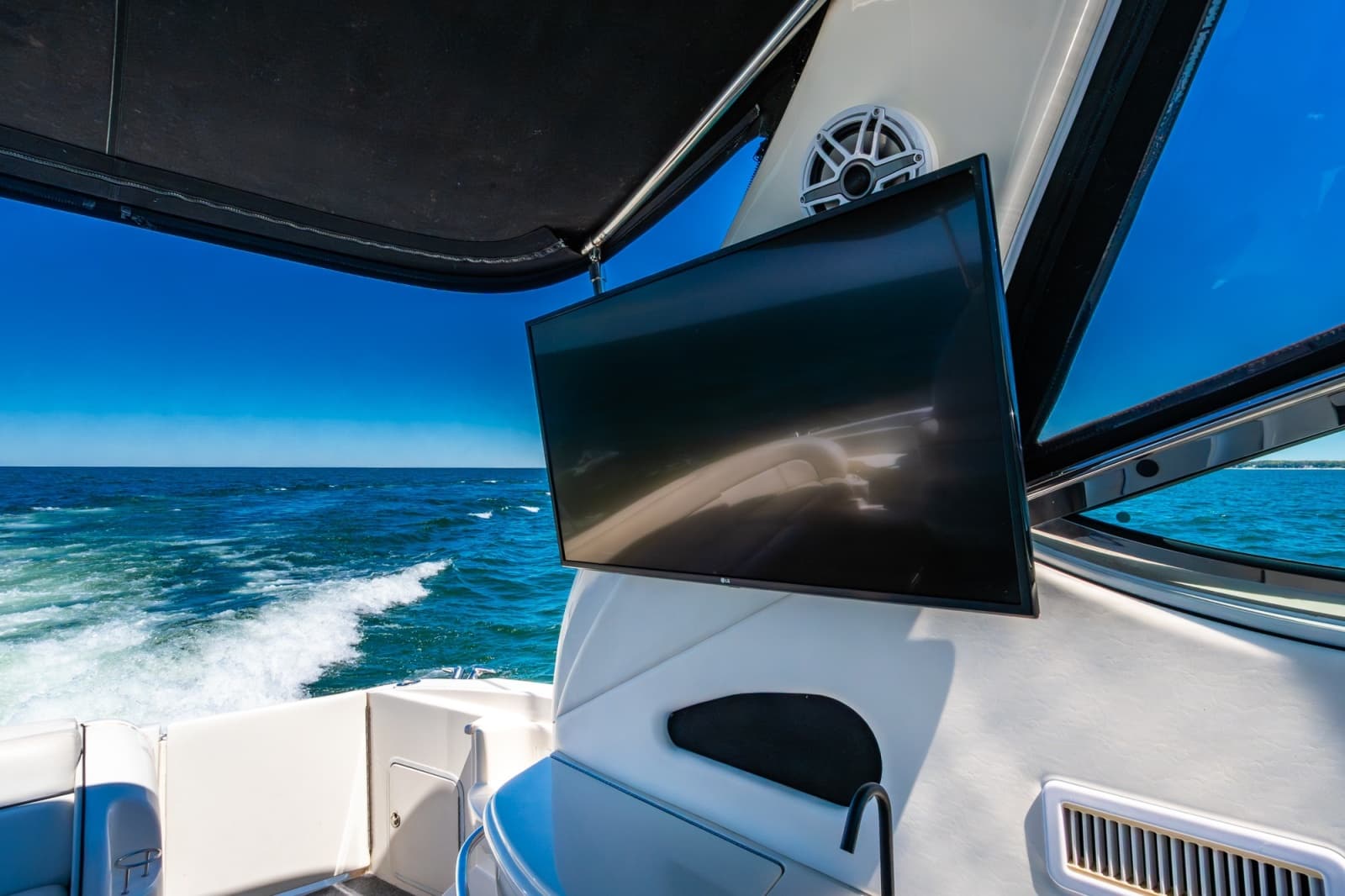 2001 Sea Ray 510 Sundancer 800 CAT - Photo 29