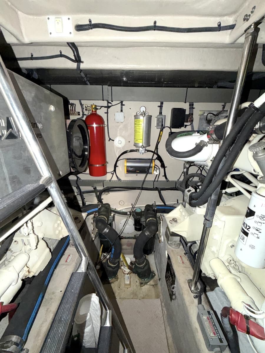 2001 Sea Ray 510 Sundancer 800 CAT - Photo 44