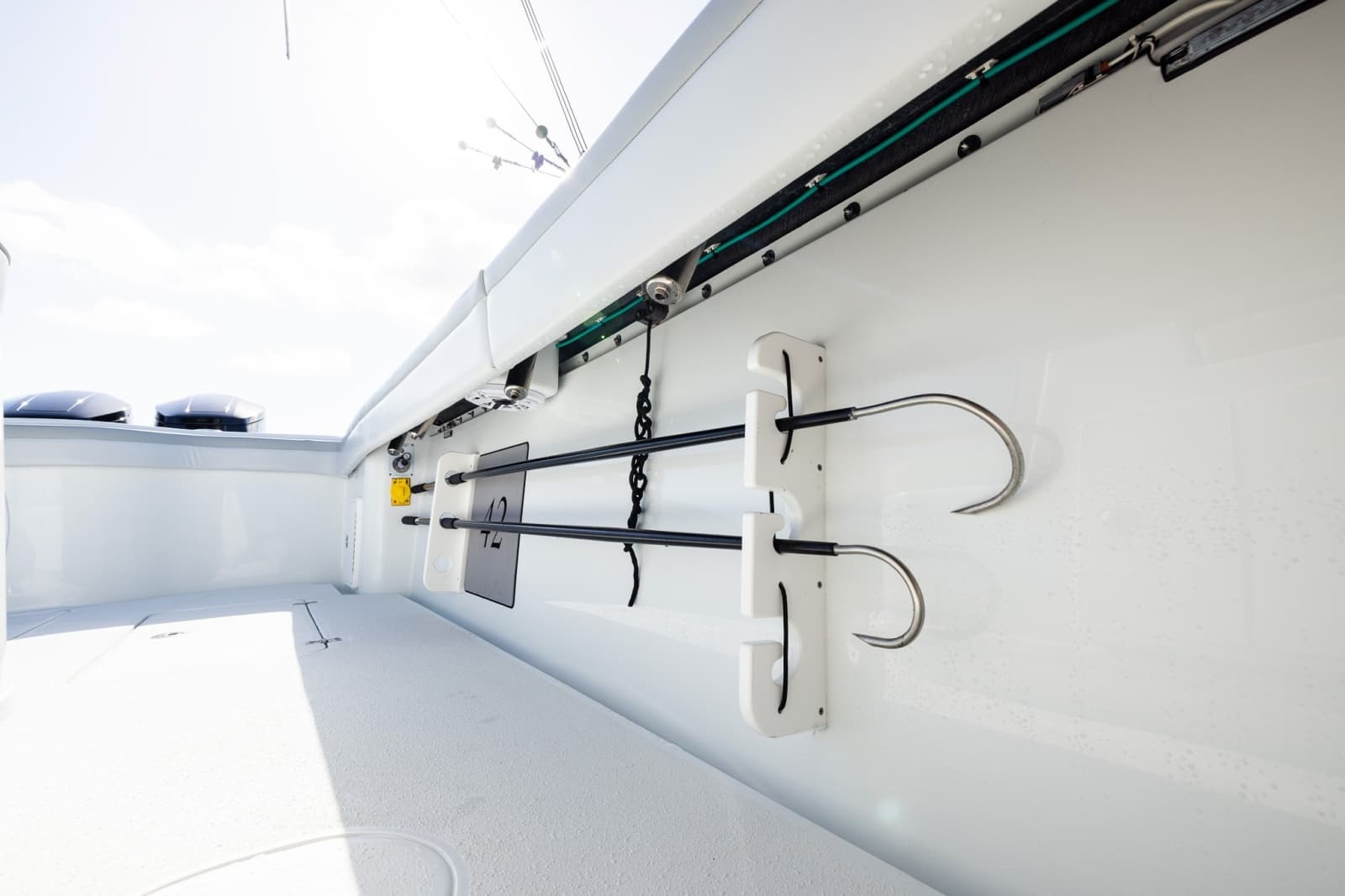 2023 Yellowfin Offshore - Photo 35