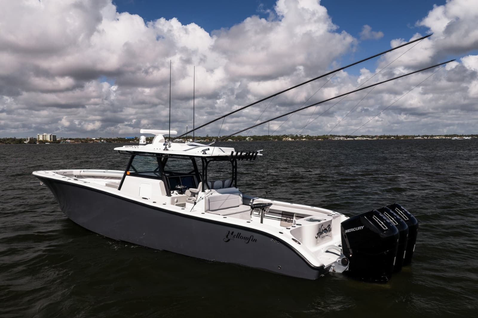 2023 Yellowfin Offshore - Photo 3
