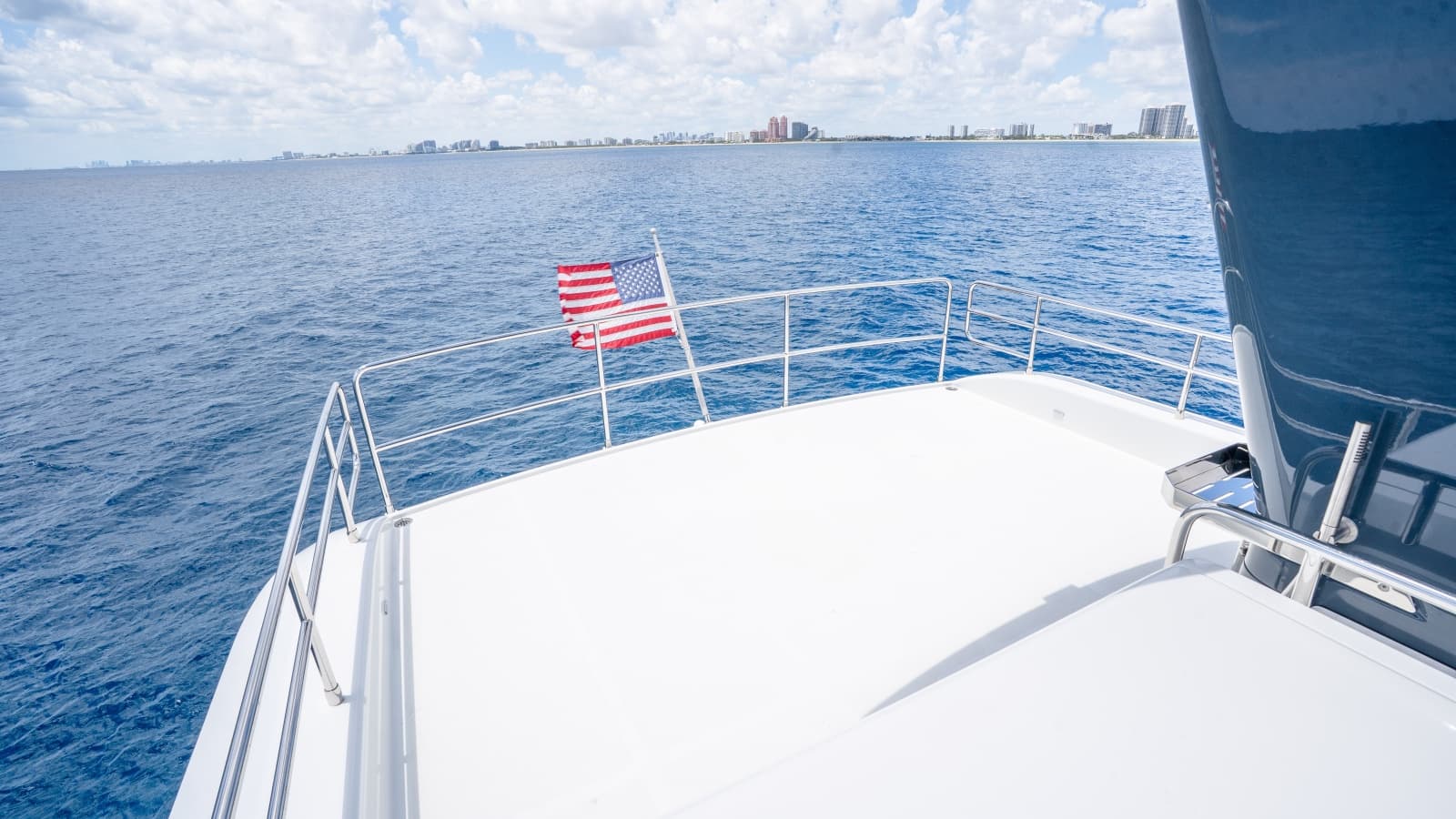 2025 Sirena 58 - Photo 14