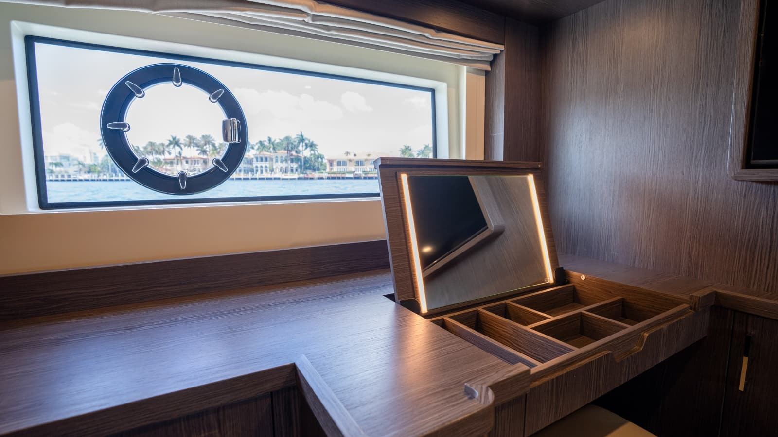 2025 Sirena 58 - Photo 62