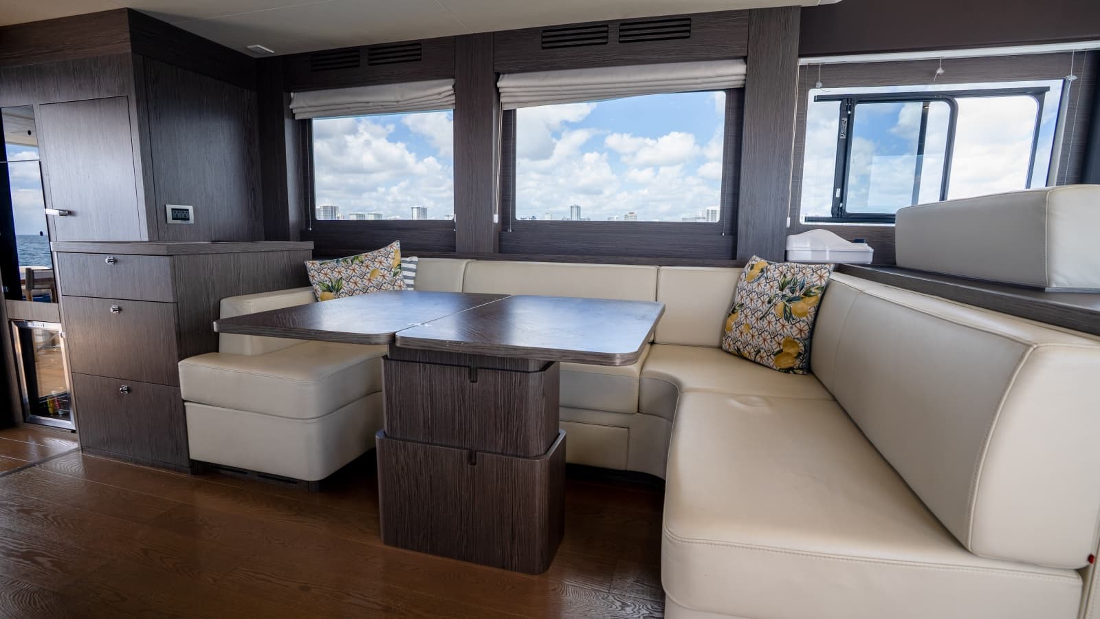 2025 Sirena 58 - Photo 48