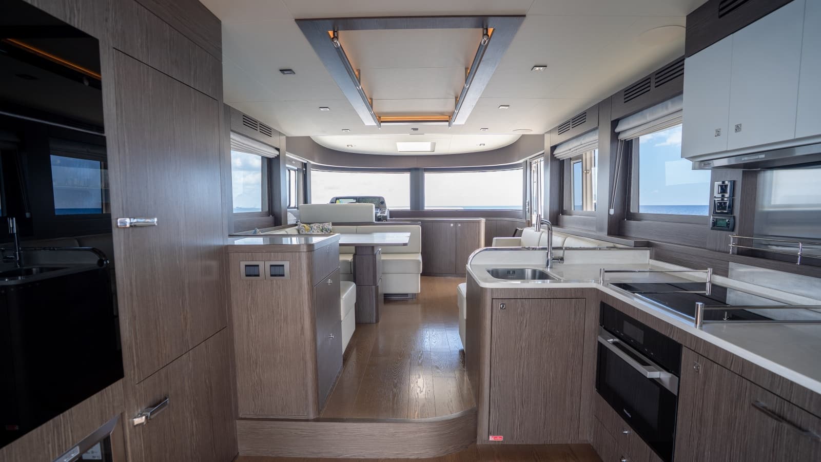 2025 Sirena 58 - Photo 41