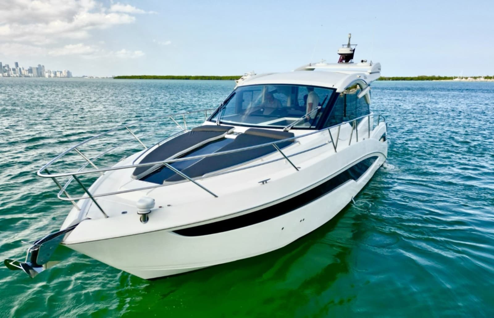 2020 Galeon 425 HTS - Photo 4