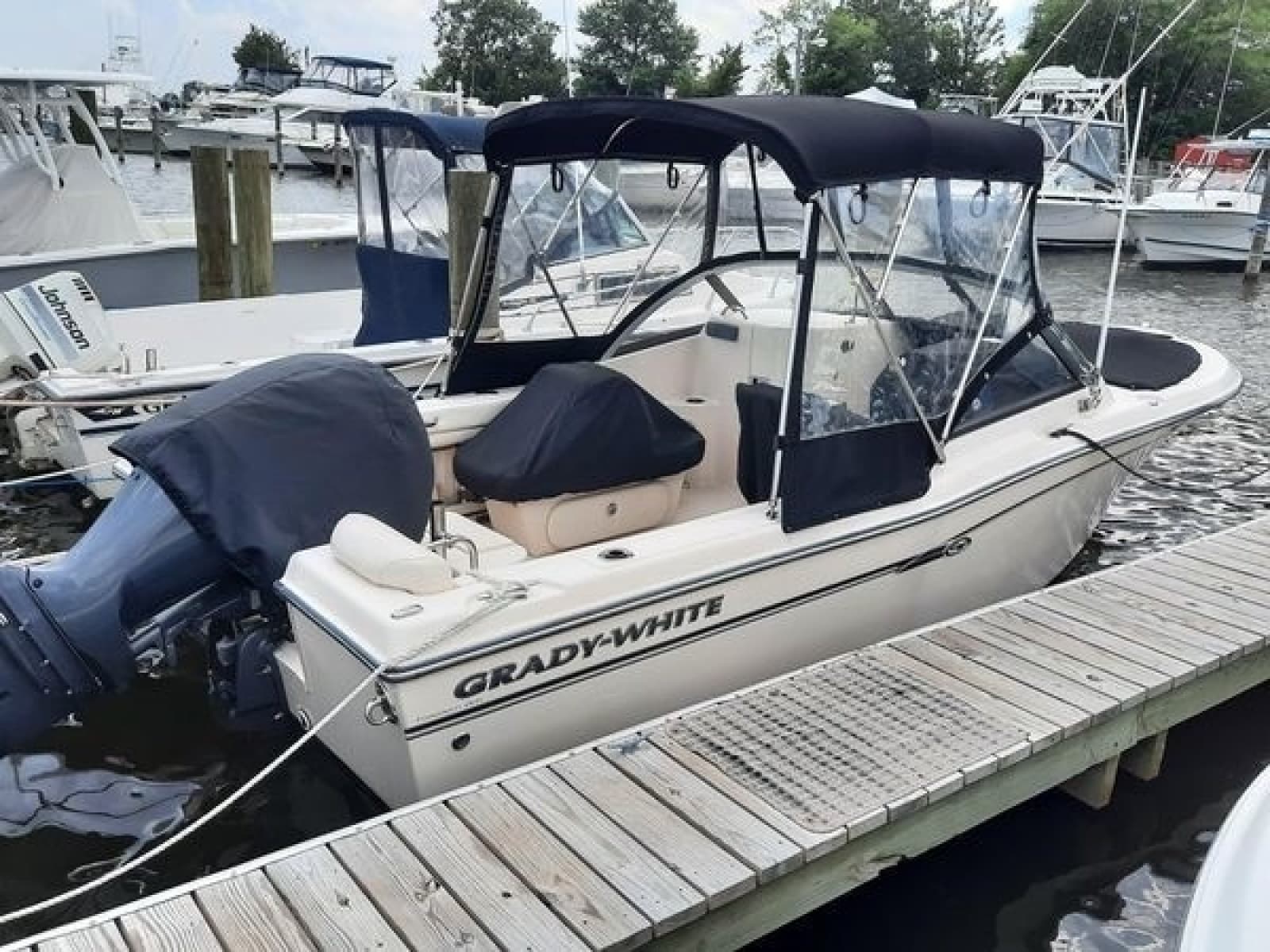2016 Grady-White Freedom 205 - Photo 10