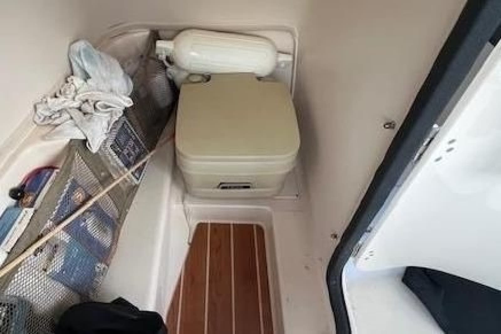 2016 Grady-White Freedom 205 - Photo 20