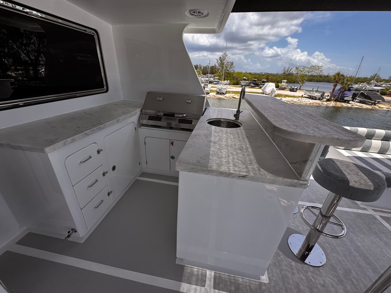 2025 Marlow EXPLORER 70E MK II - Photo 8