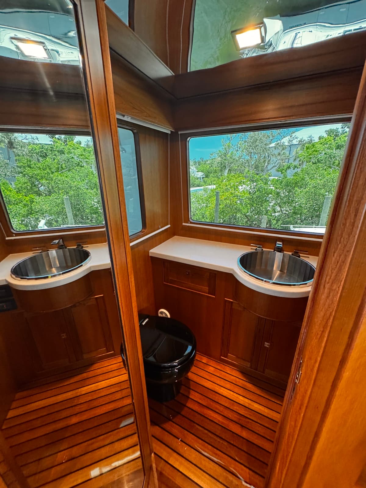 2025 Marlow EXPLORER 70E MK II - Photo 11