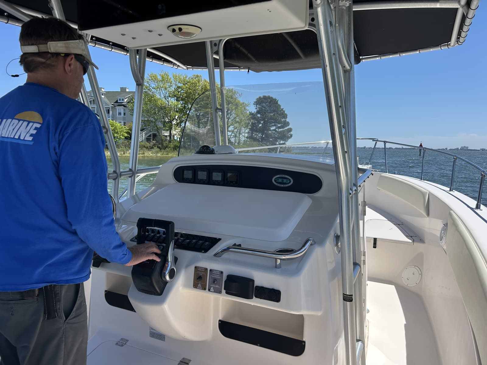 1999 Grady-White 306 Bimini - Photo 8