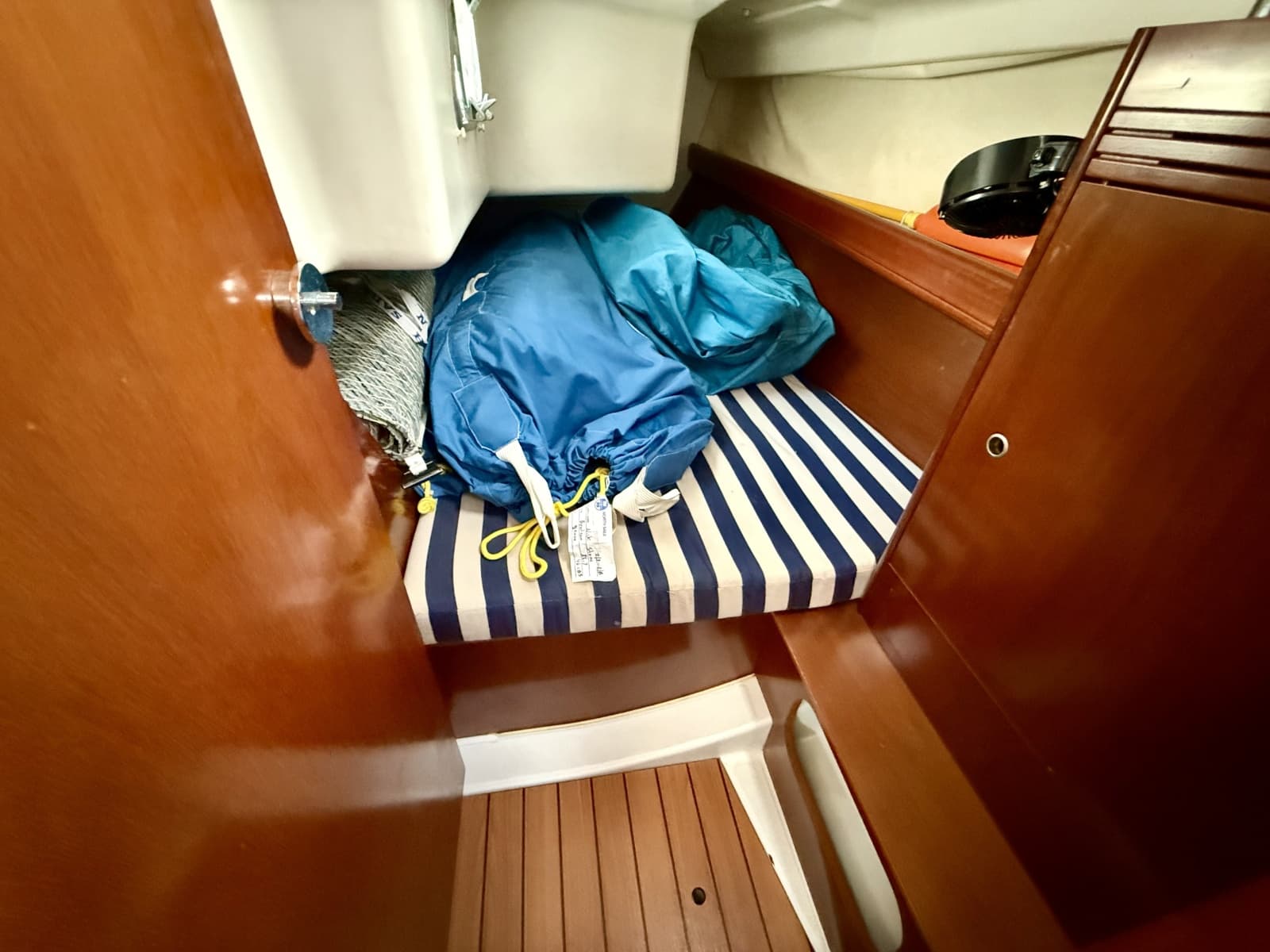 2005 Beneteau First 36.7 - Photo 22