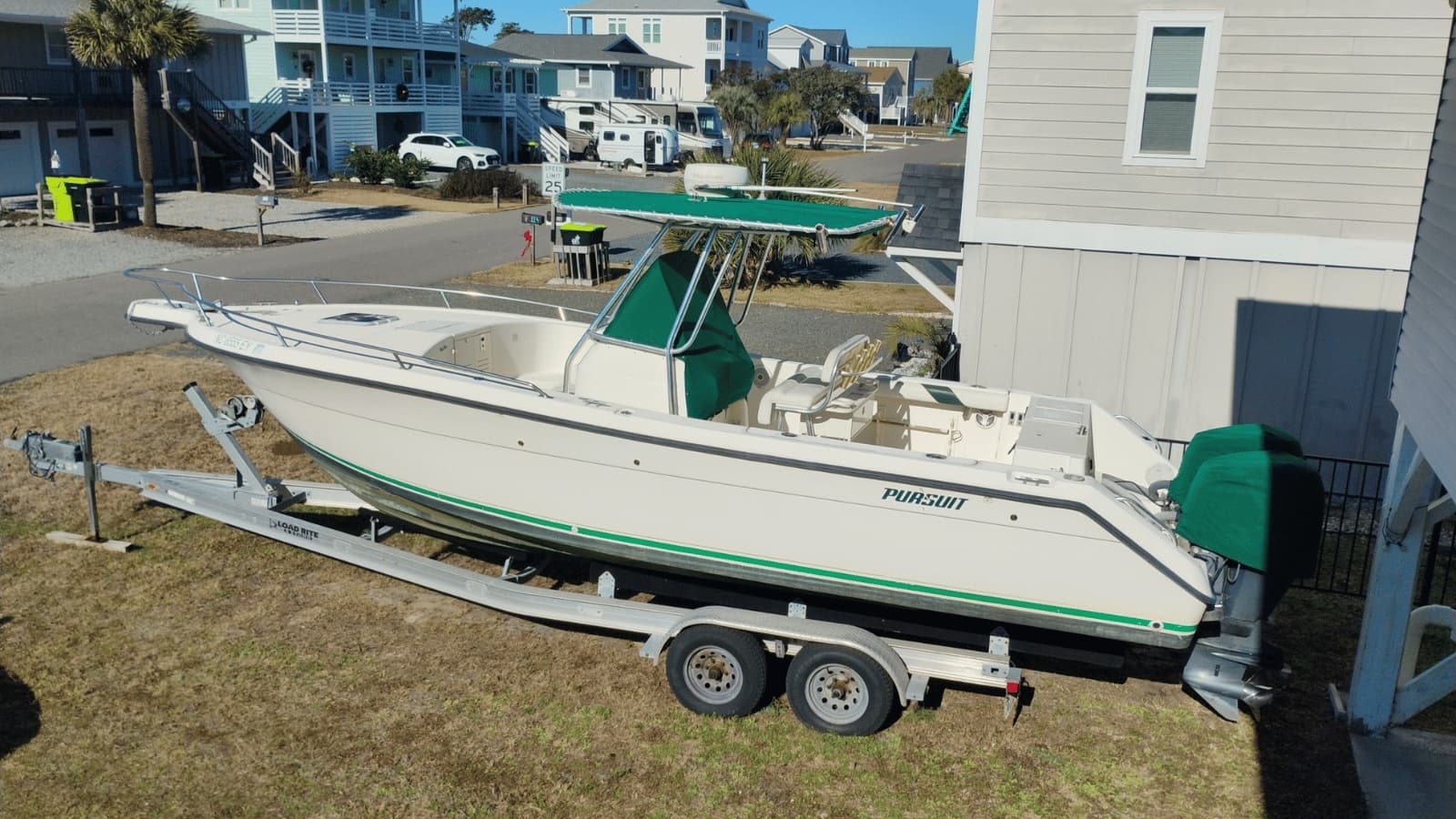 2001 Pursuit 2670 Cuddy Console - Photo 3