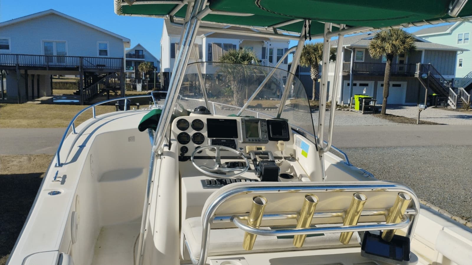 2001 Pursuit 2670 Cuddy Console - Photo 21