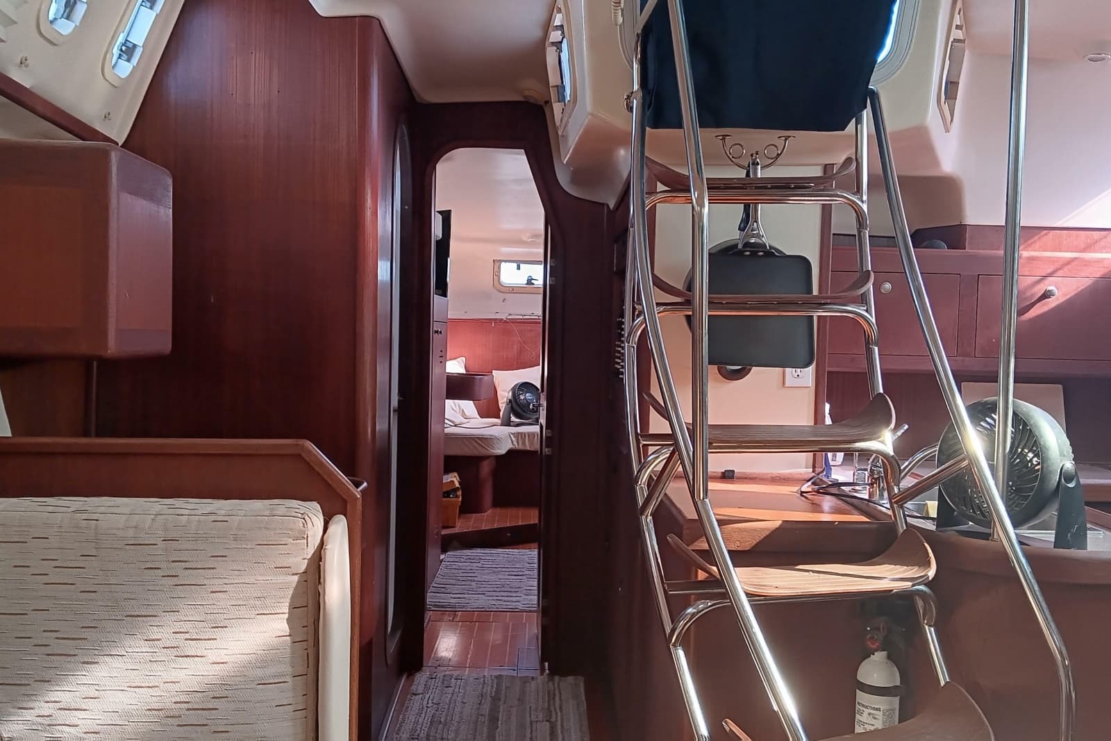 1998 Hunter Passage 450 - Photo 16