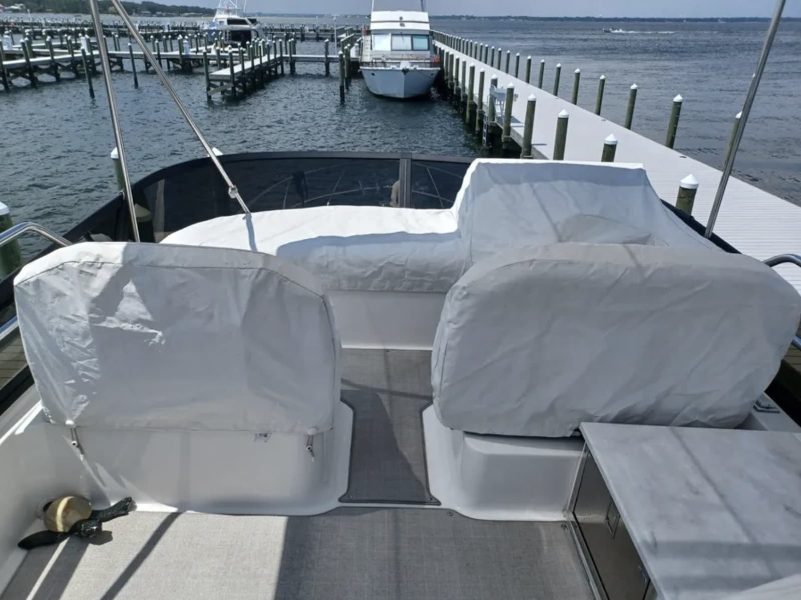 2023 Regal 42 FXO - Photo 34