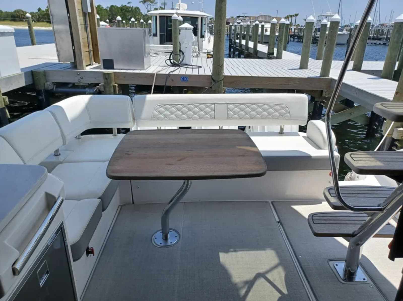 2023 Regal 42 FXO - Photo 23