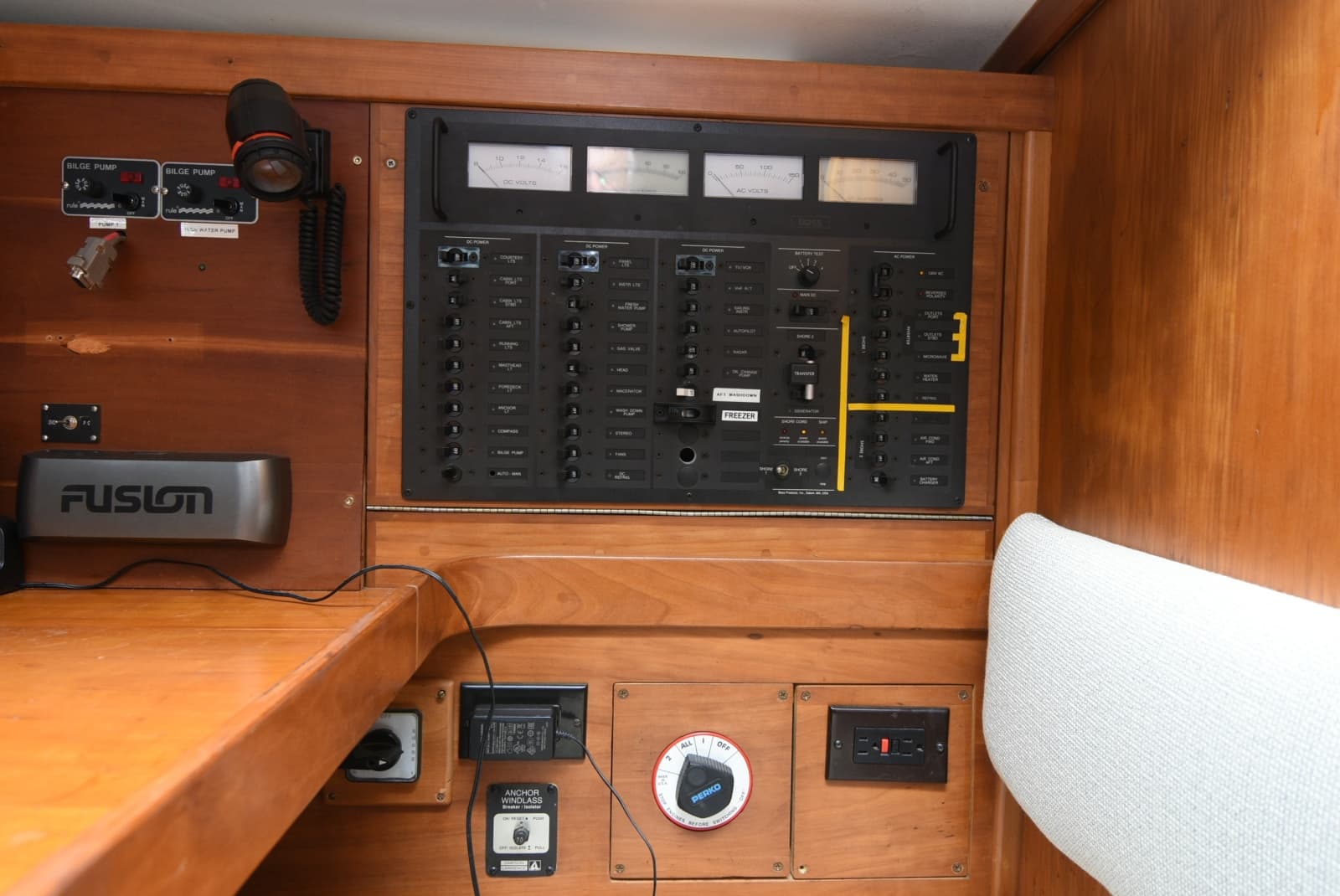 1996 Sabre 402 - Photo 27