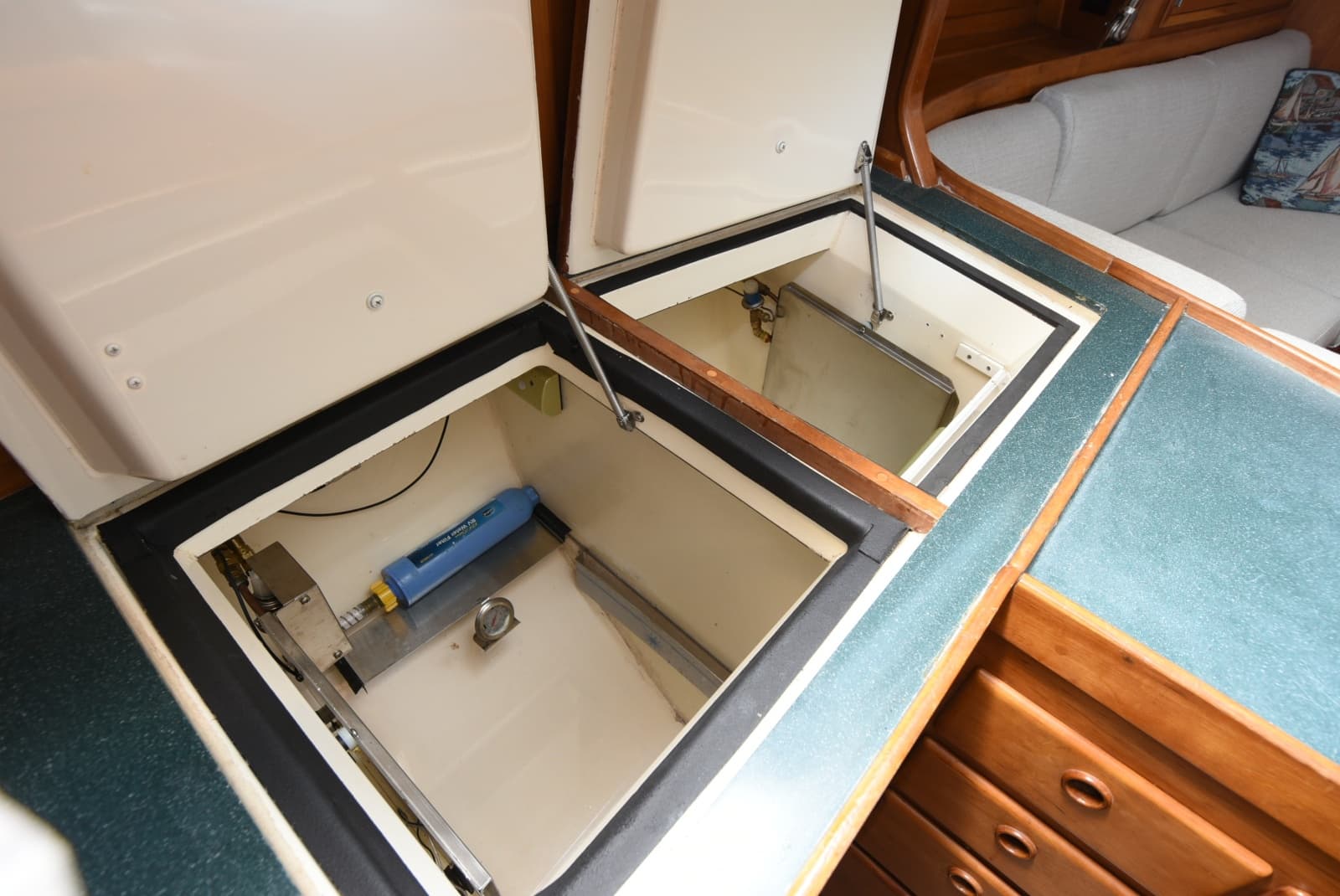 1996 Sabre 402 - Photo 25