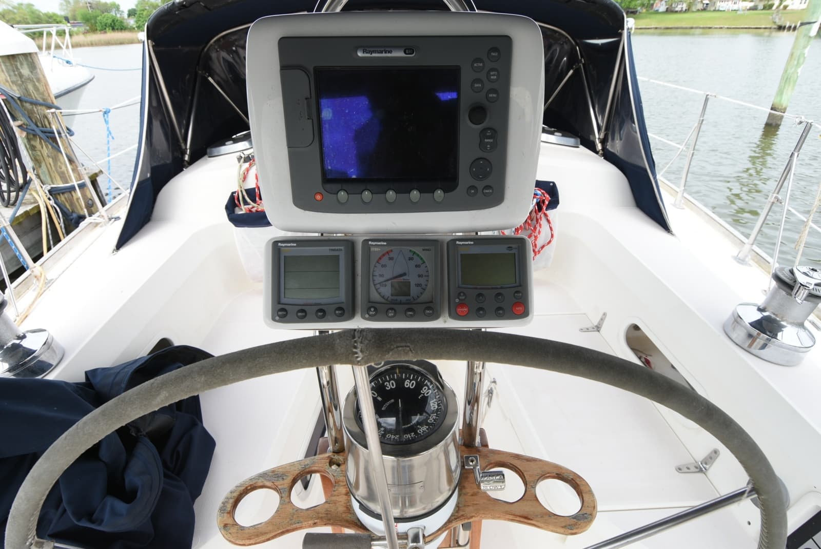 1996 Sabre 402 - Photo 14