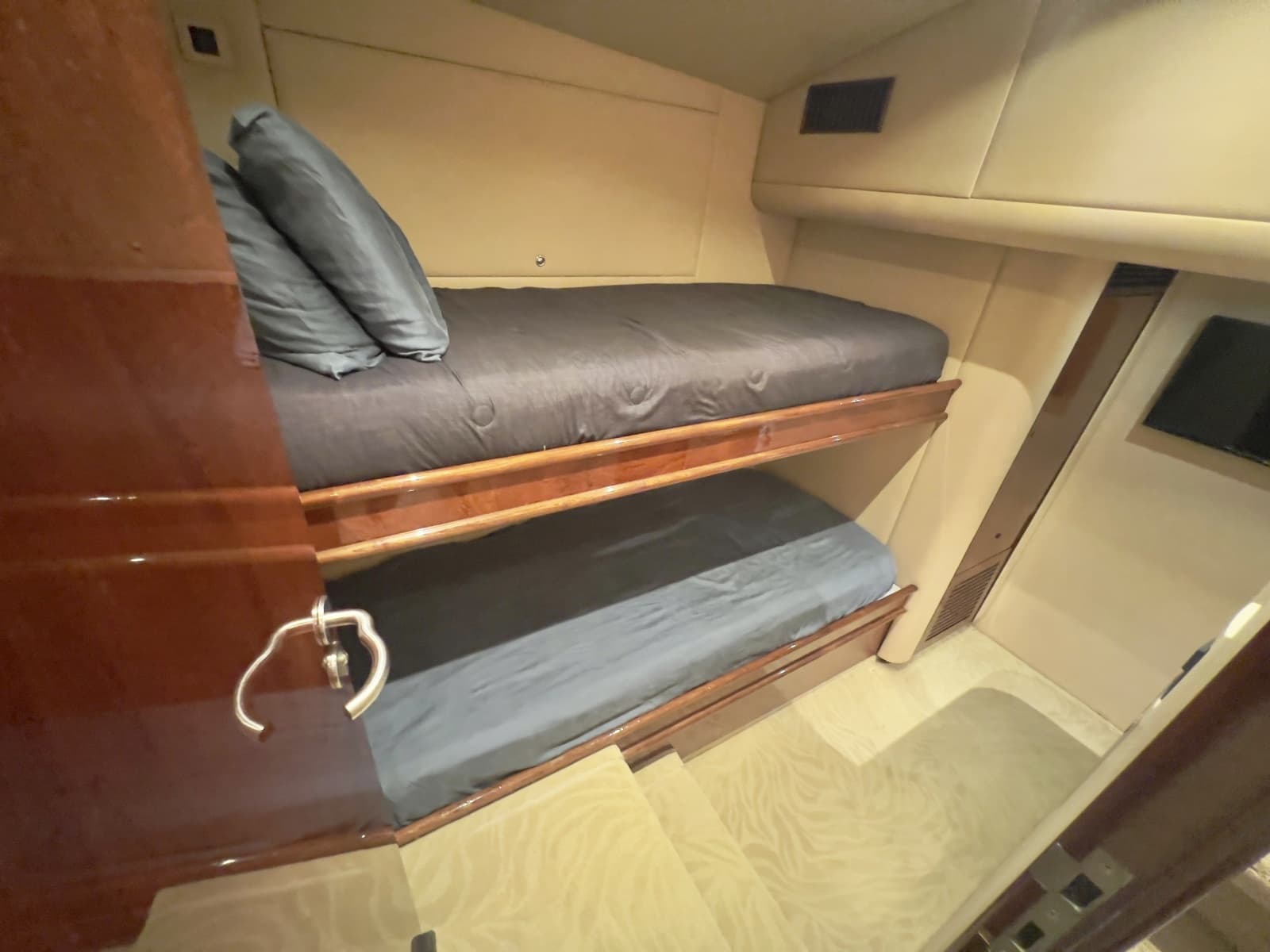 1996 Merritt 75' Sportfish - Photo 10