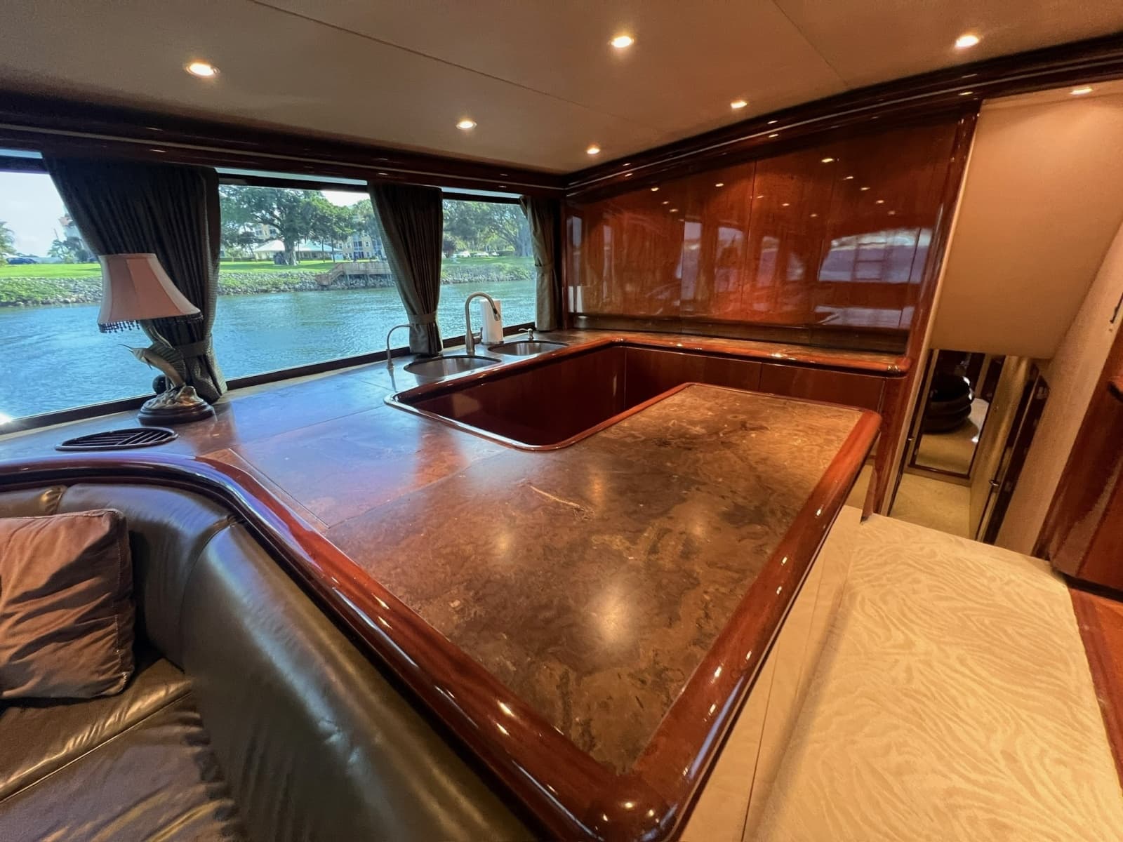 1996 Merritt 75' Sportfish - Photo 4