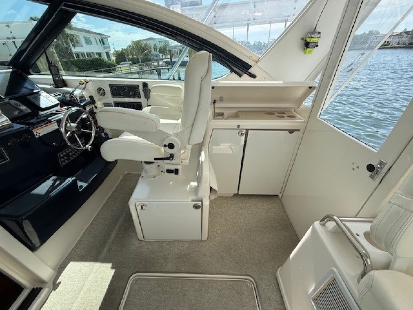 2007 Tiara Yachts 4200 Open - Photo 42