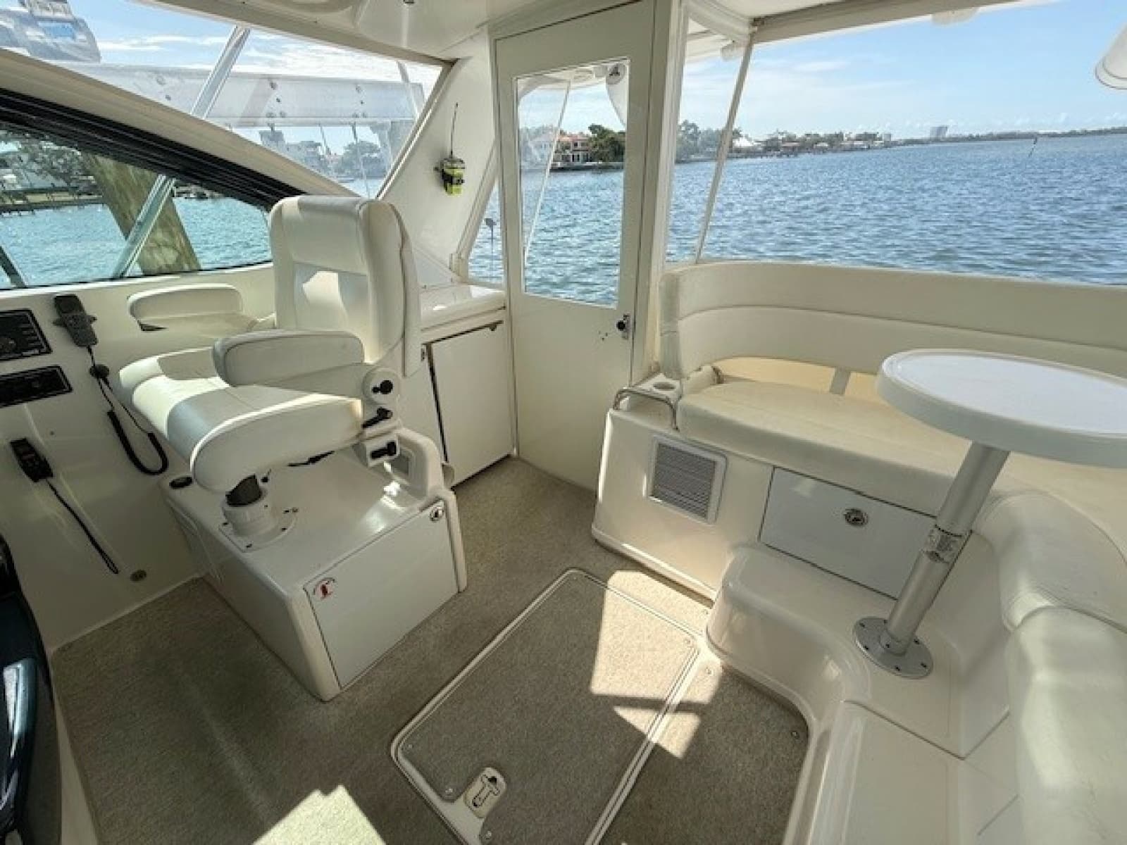 2007 Tiara Yachts 4200 Open - Photo 40
