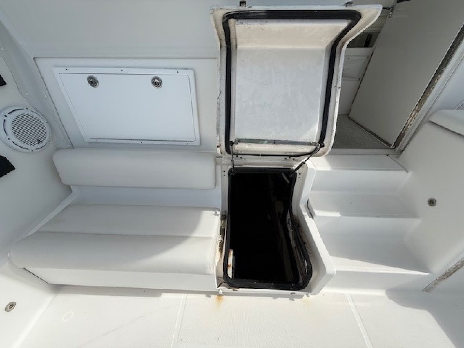 2007 Tiara Yachts 4200 Open - Photo 52
