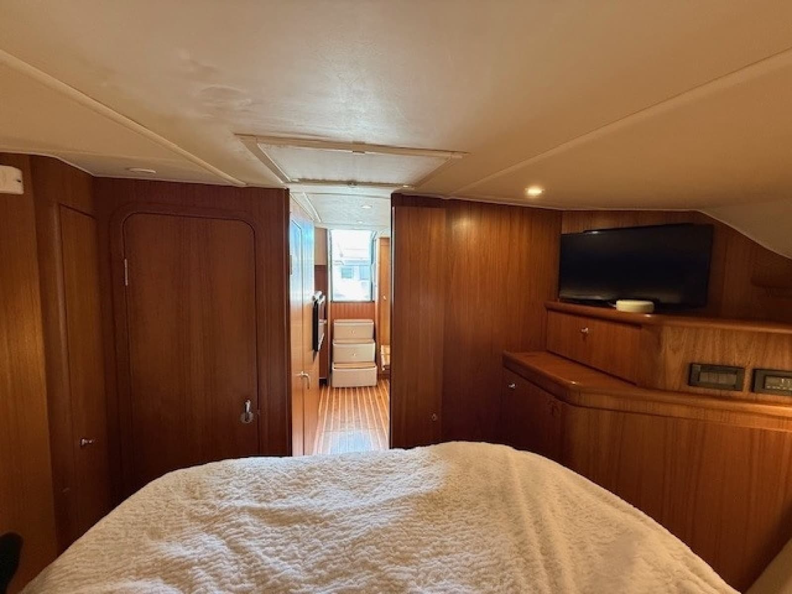 2007 Tiara Yachts 4200 Open - Photo 36
