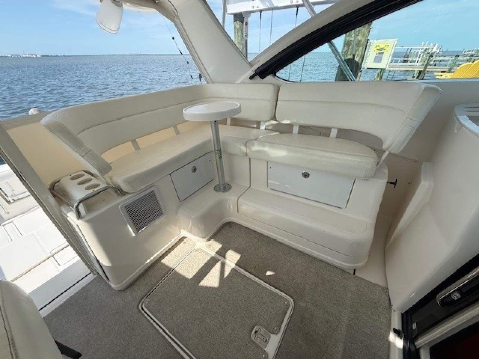 2007 Tiara Yachts 4200 Open - Photo 44