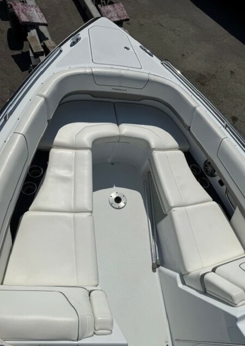 2015 Formula 310 Bowrider - Photo 11