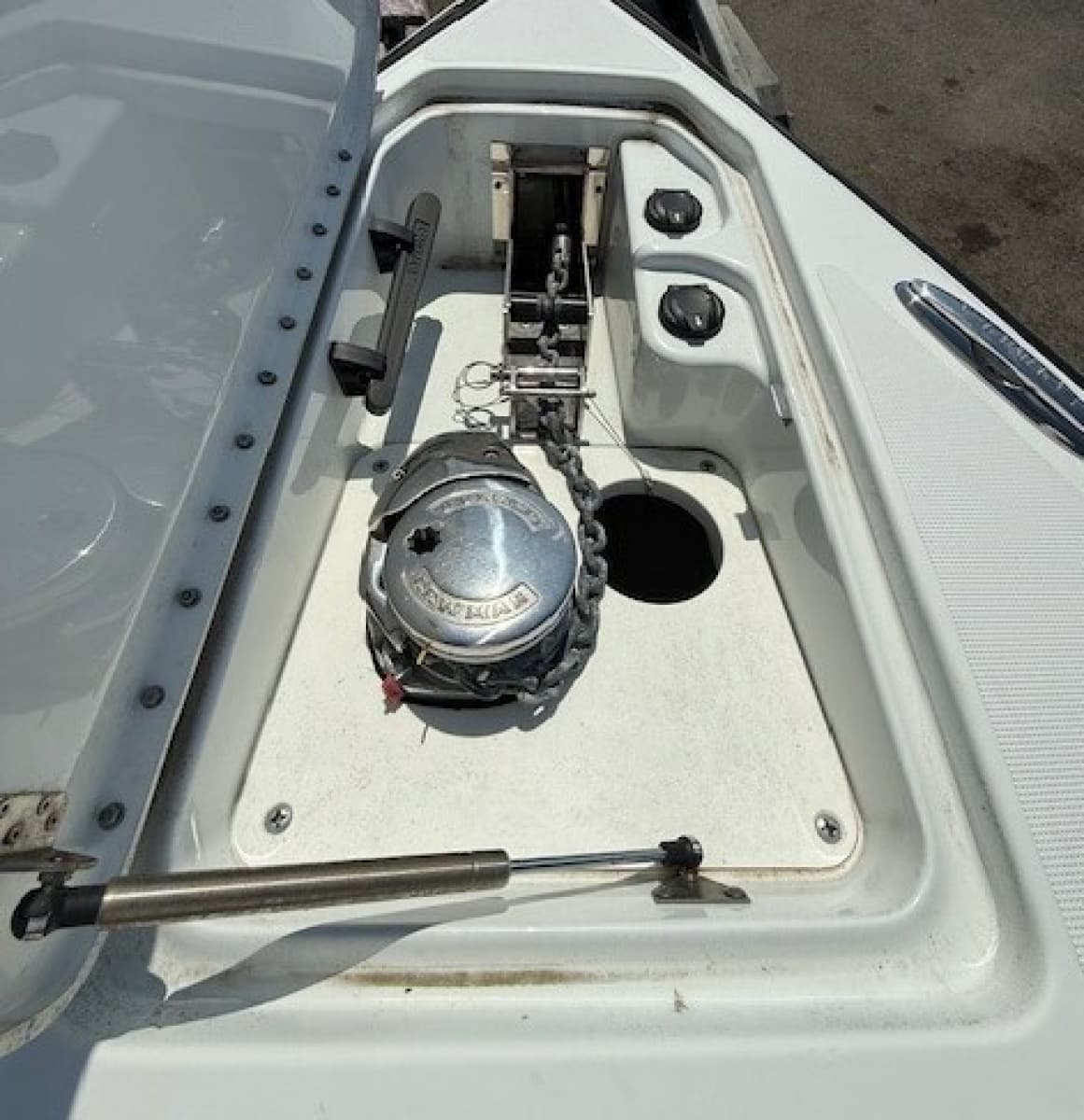 2015 Formula 310 Bowrider - Photo 12