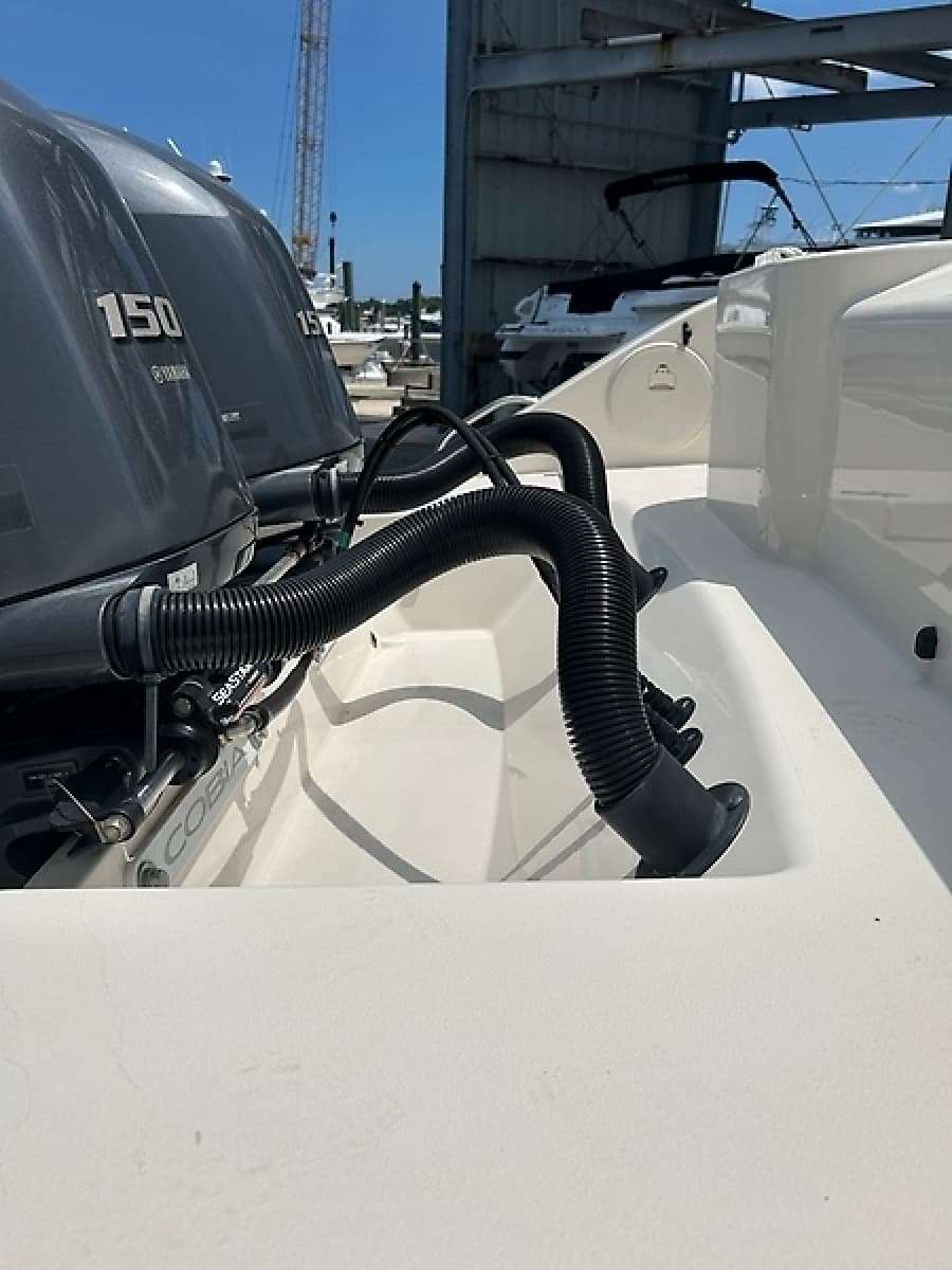 2022 Cobia 262 - Photo 44