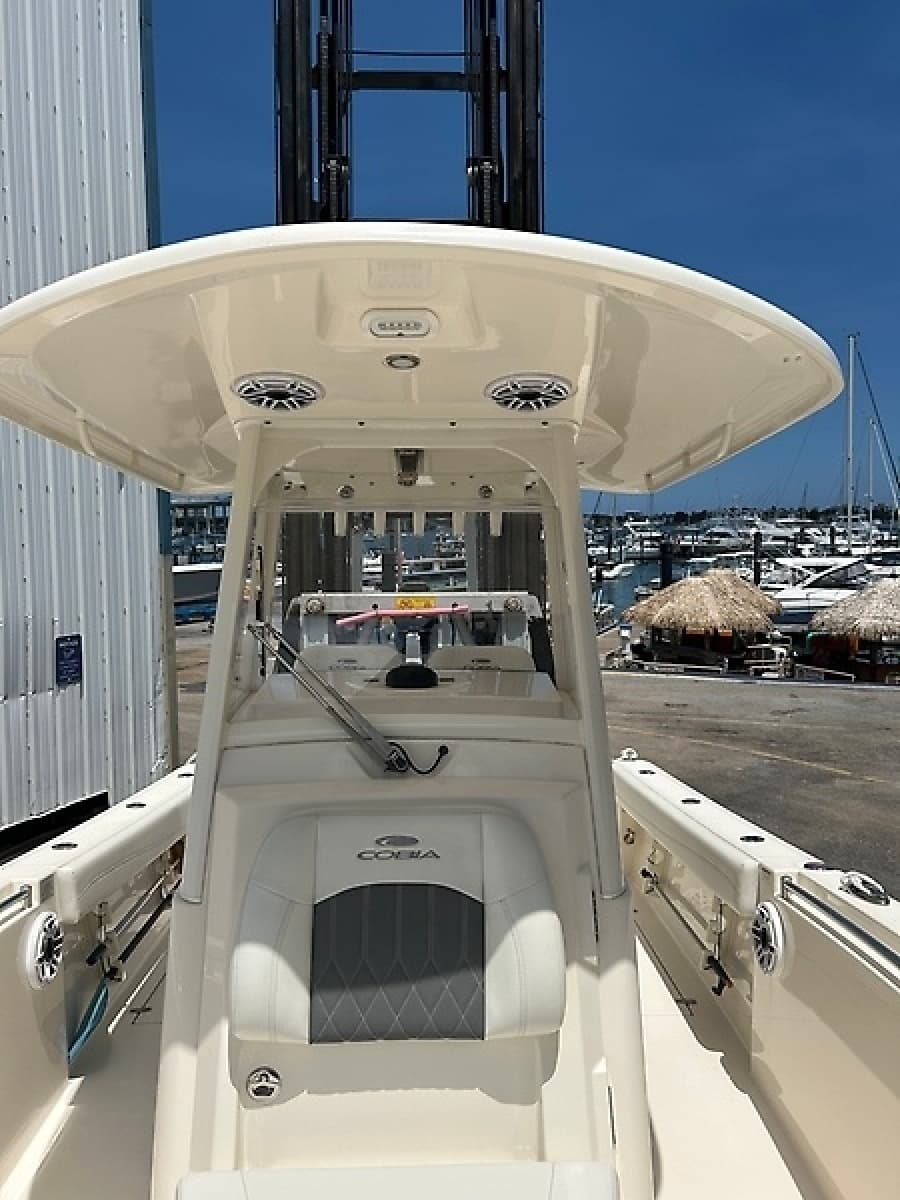 2022 Cobia 262 - Photo 20