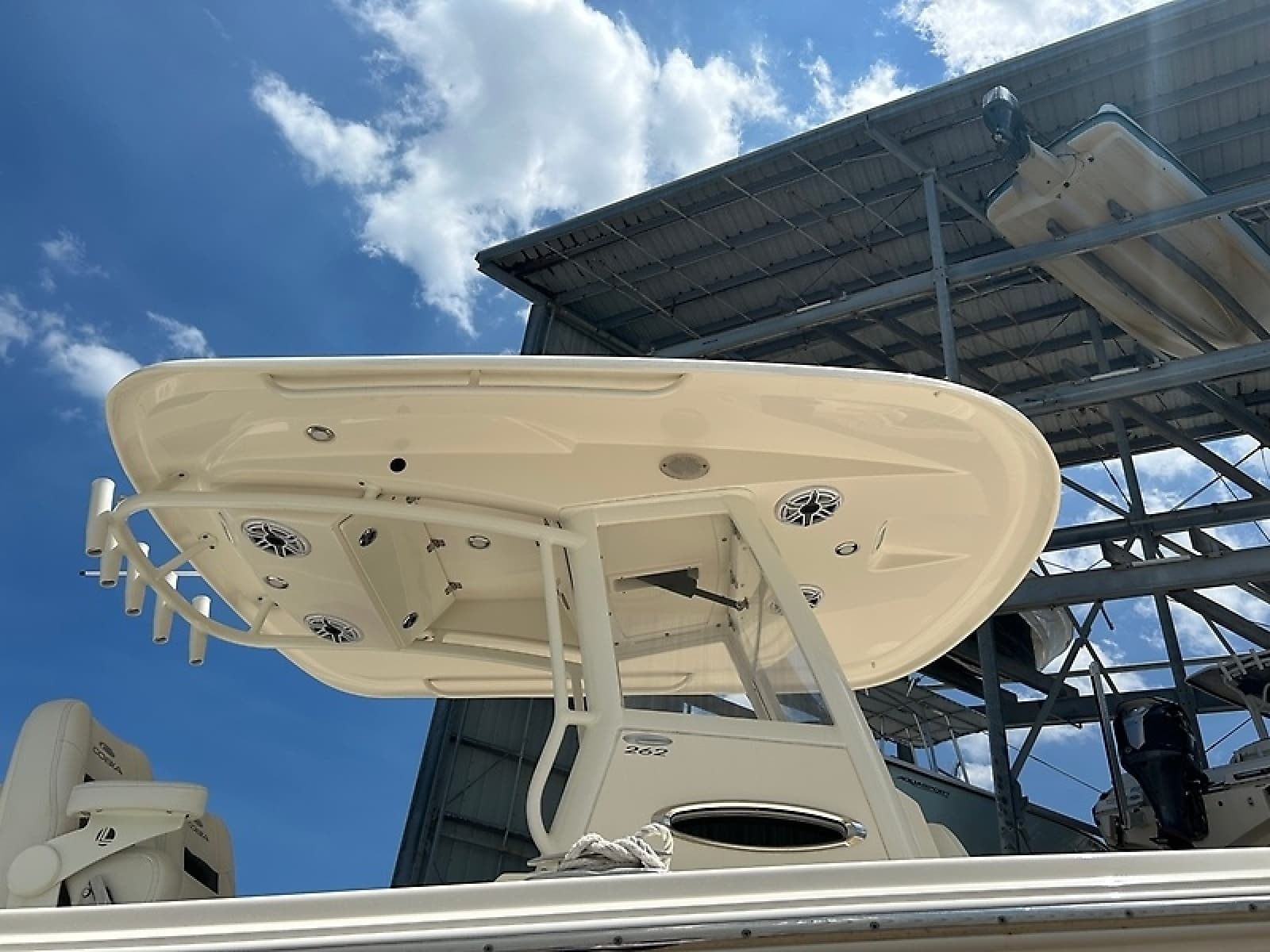 2022 Cobia 262 - Photo 41