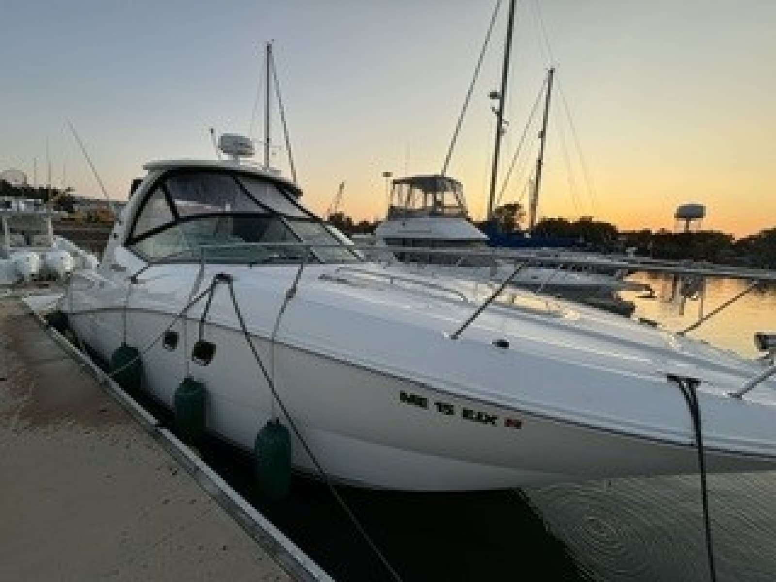 2007 Sea Ray Sundancer - Photo 1