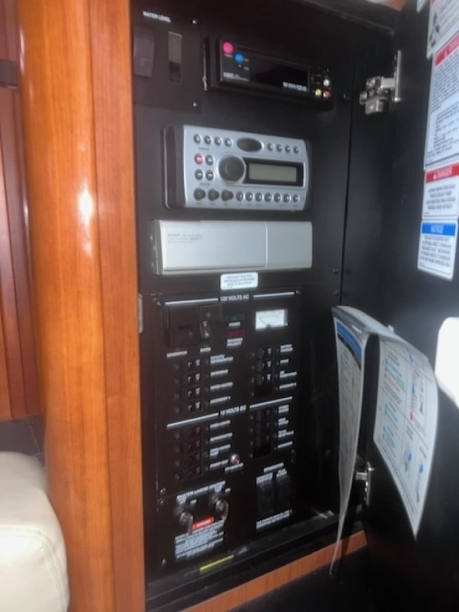 2007 Sea Ray Sundancer - Photo 19