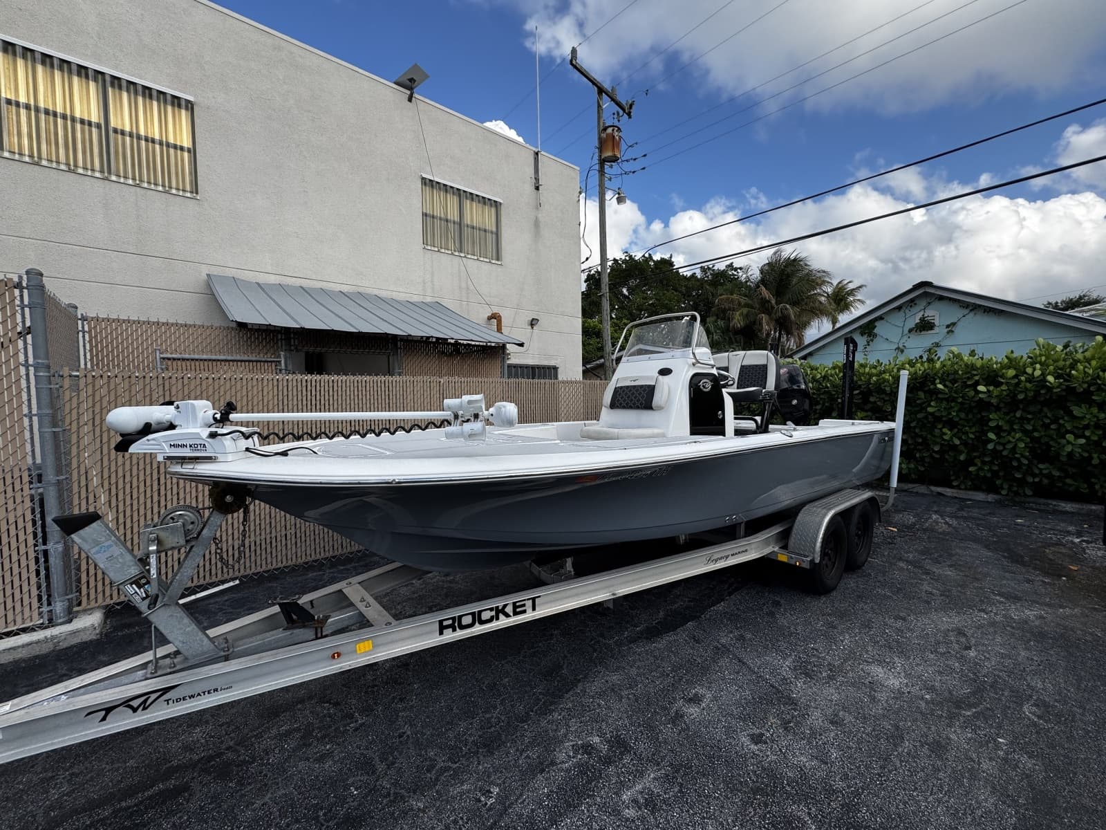 2022 Tidewater 2110 Bay - Photo 1