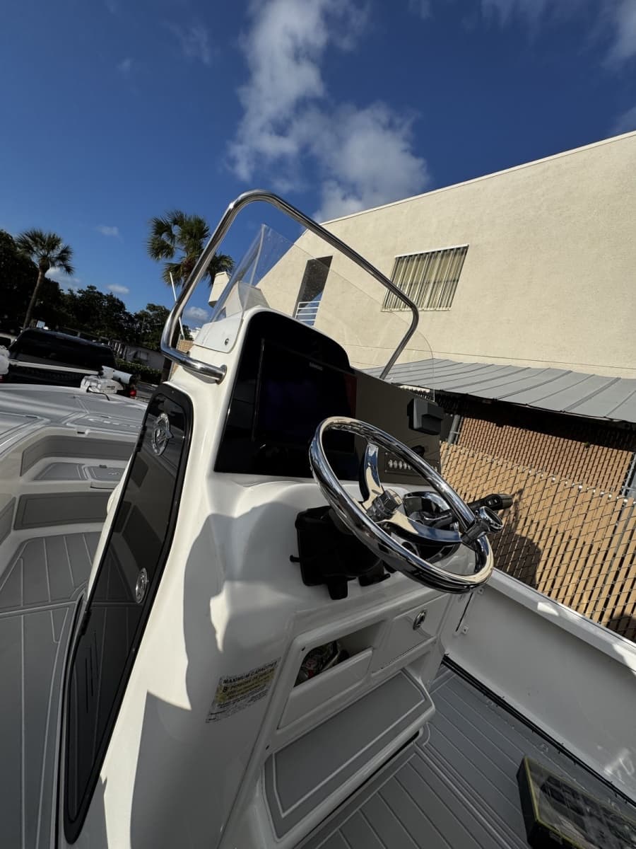 2022 Tidewater 2110 Bay - Photo 12