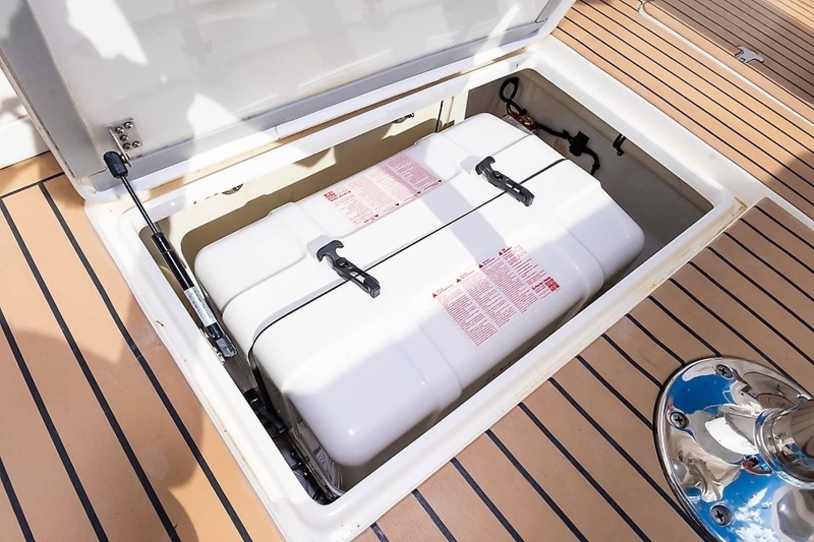 2010 Intrepid 475 Sport Yacht - Photo 21