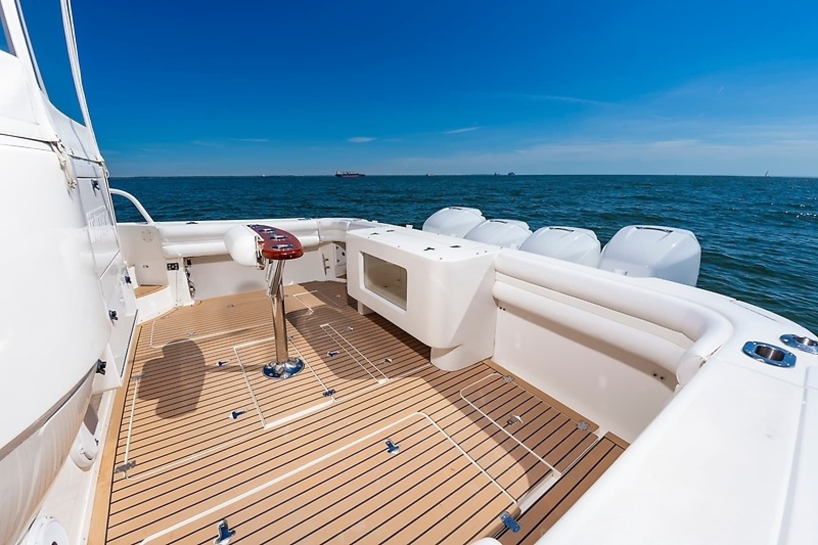 2010 Intrepid 475 Sport Yacht - Photo 17