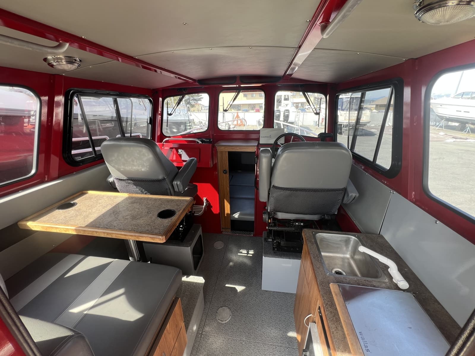 2018 Hewescraft 240 Pacific Explorer - Photo 8