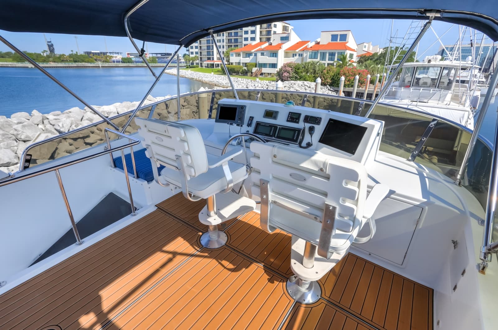2003 Jefferson 57 Pilothouse - Photo 29