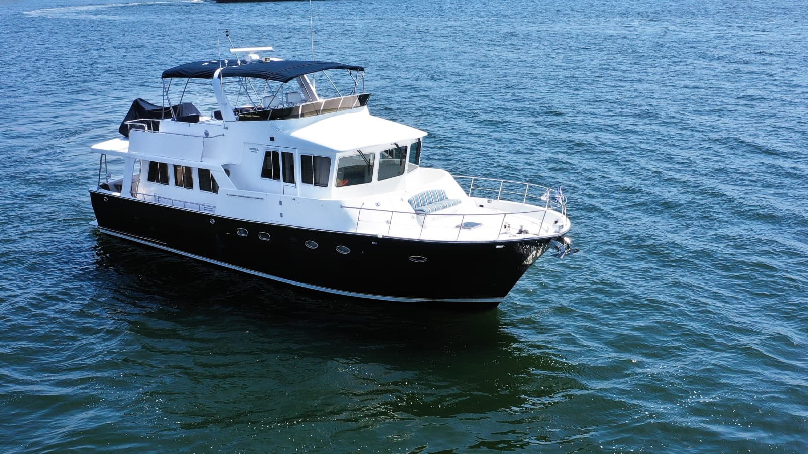 2003 Jefferson 57 Pilothouse - Photo 5