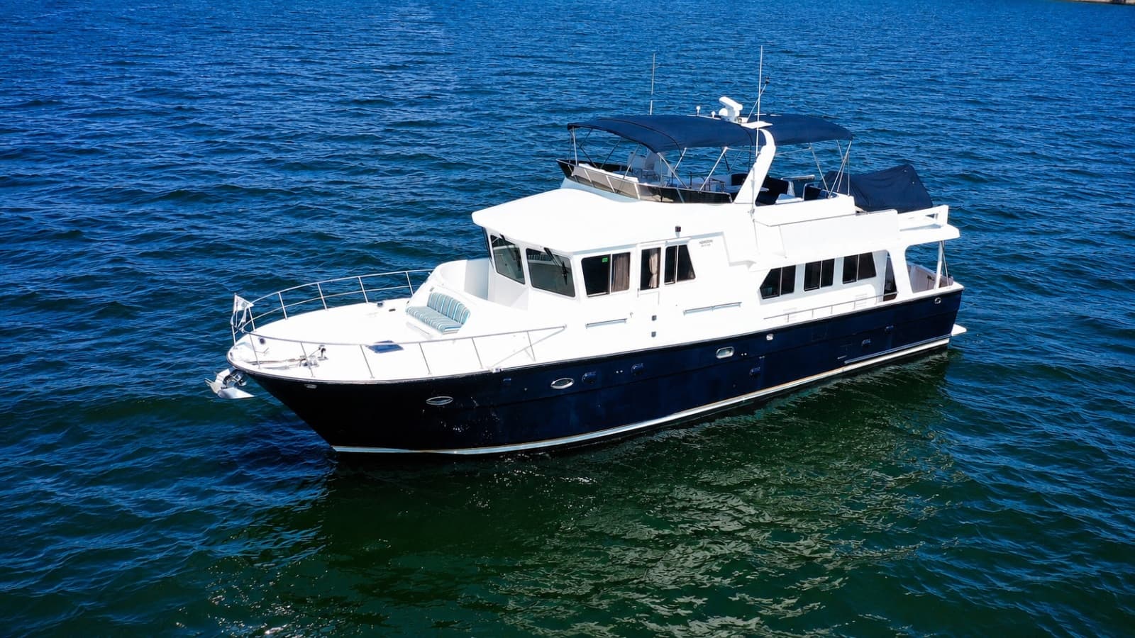 2003 Jefferson 57 Pilothouse - Photo 1