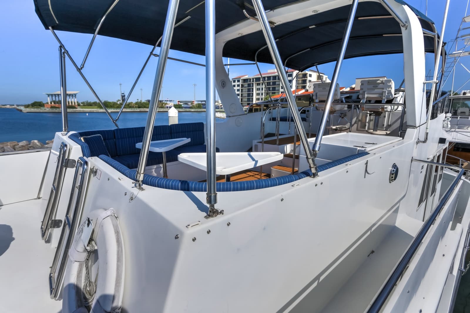 2003 Jefferson 57 Pilothouse - Photo 38