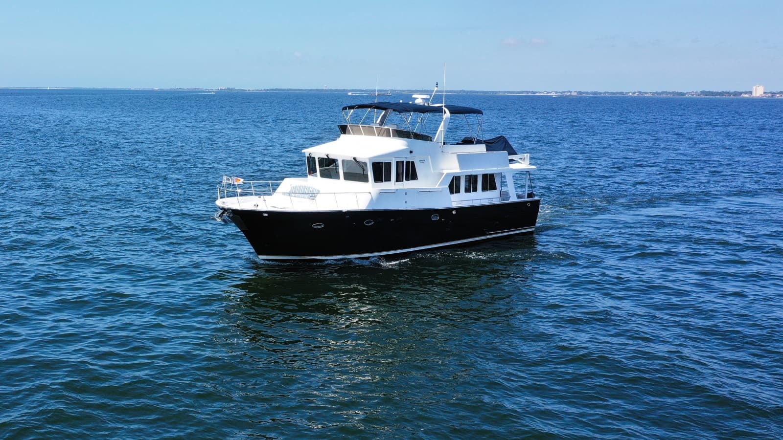 2003 Jefferson 57 Pilothouse - Photo 7