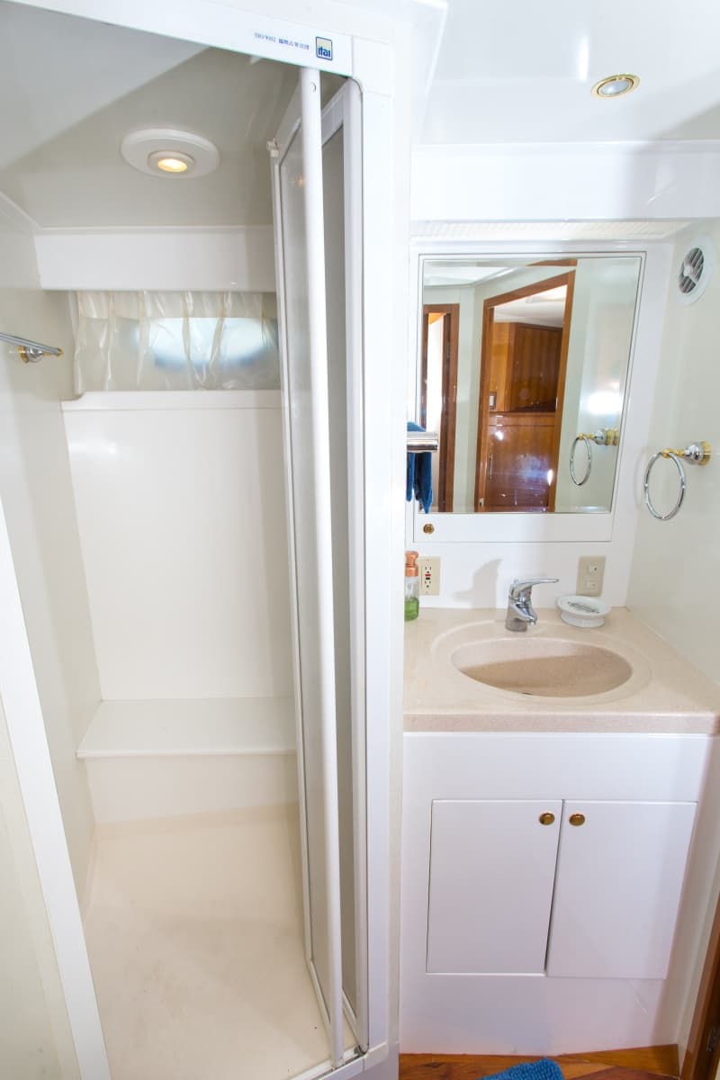 2003 Jefferson 57 Pilothouse - Photo 82