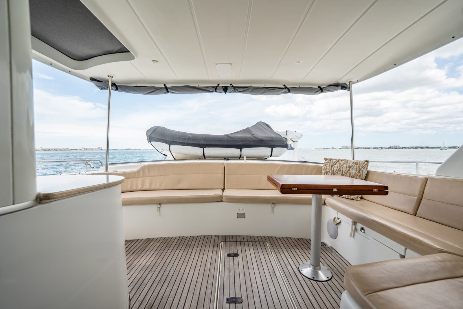 2005 Lagoon Power 43 - Photo 21